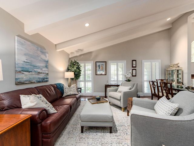 707 SNUG ISLAND, Clearwater Beach, FL 33767