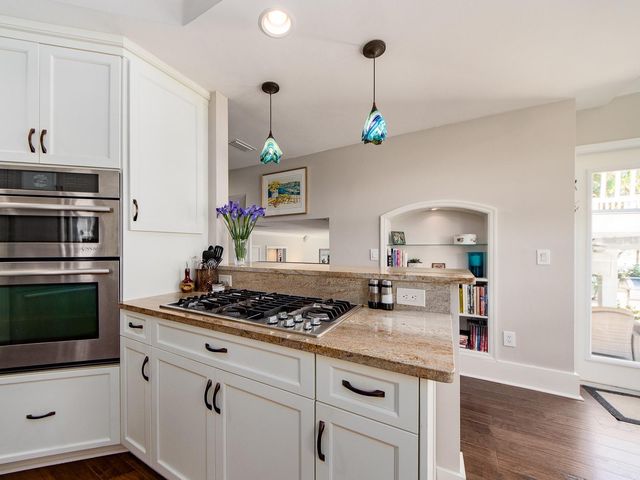 707 SNUG ISLAND, Clearwater Beach, FL 33767