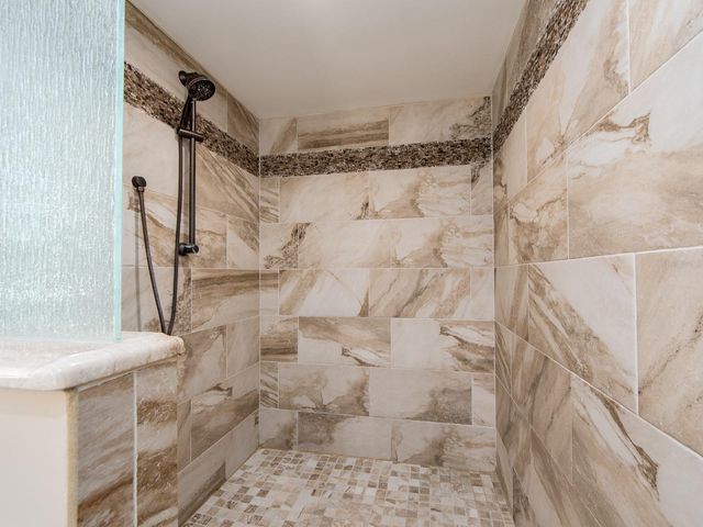 707 SNUG ISLAND, Clearwater Beach, FL 33767