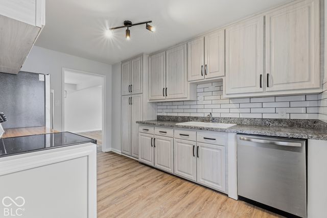4711 Carvel Avenue, Indianapolis, IN 46205