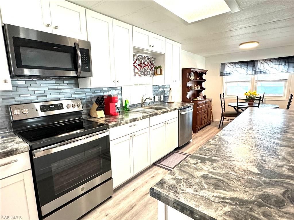 4693 Leilani LN, BONITA SPRINGS, FL 34134 — photo 3