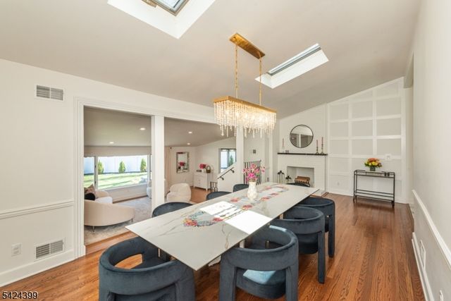 80 Park Rd, Parsippany-troy Hills Twp., NJ 07054