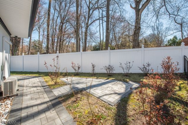 80 Park Rd, Parsippany-troy Hills Twp., NJ 07054