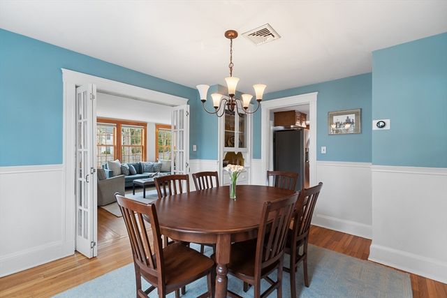 6 Freemont St, Lexington, MA 02421