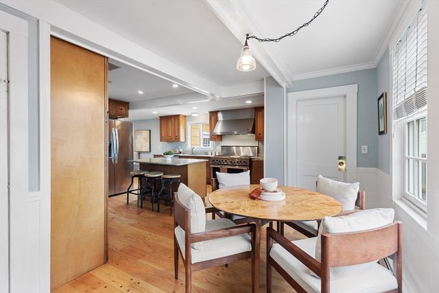 6 Freemont St, Lexington, MA 02421