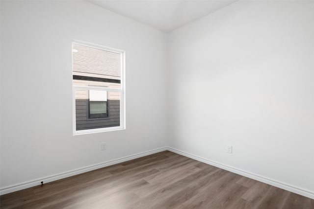 209 W Elm Street, Whitewright, TX 75491