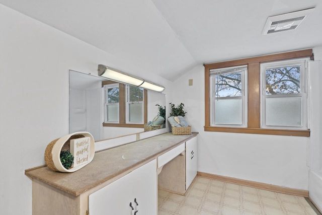 1121 River DRIVE, Watertown, WI 53094