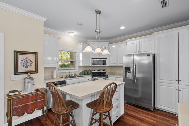 607 Jamestown Boulevard, Dothan, AL 36301