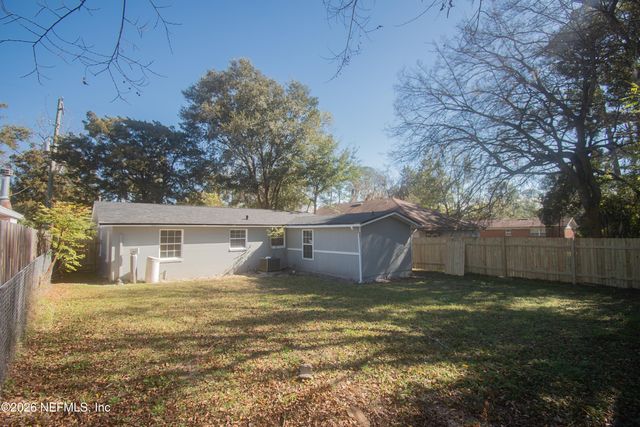 9224 10TH Avenue, Jacksonville, FL 32208