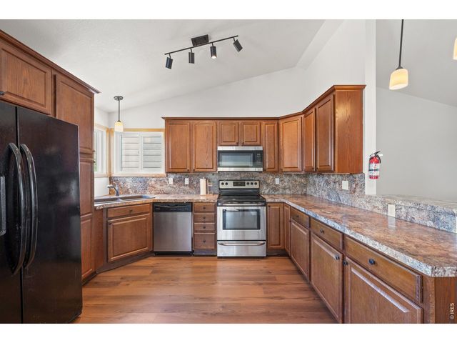 2804 Chickaree Pl SW, Loveland, CO 80537