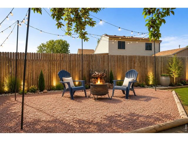 2804 Chickaree Pl SW, Loveland, CO 80537