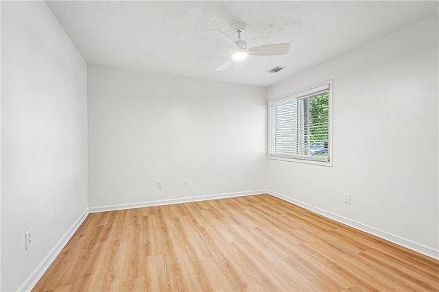 1001 Lake Pointe Circle, Roswell, GA 30075