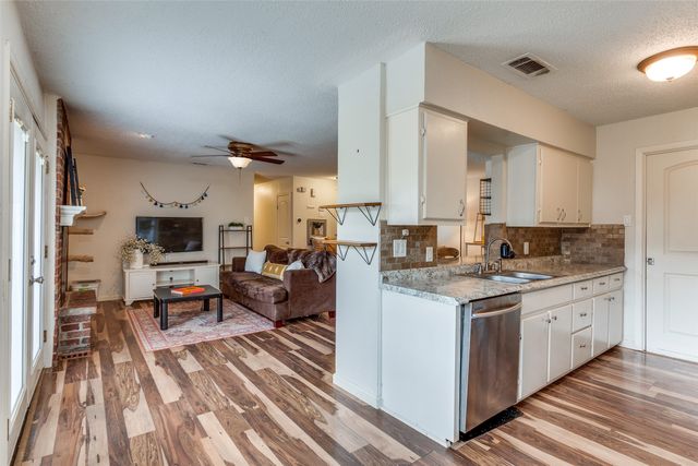 2501 Briarcliff Drive, Irving, TX 75062