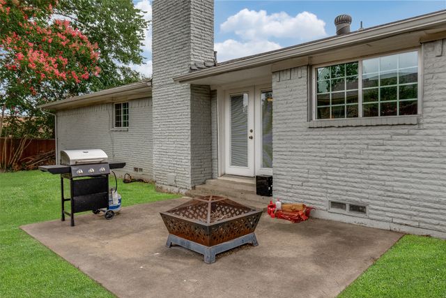 2501 Briarcliff Drive, Irving, TX 75062