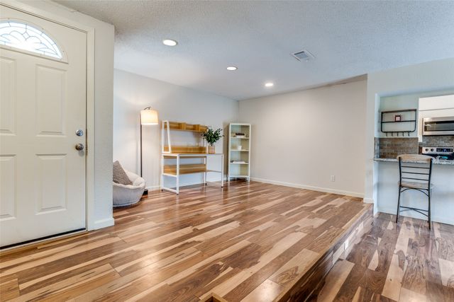 2501 Briarcliff Drive, Irving, TX 75062