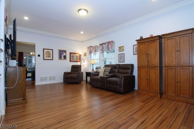 134 Beech St, Woodbridge Twp., NJ 08863