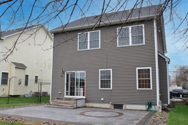 134 Beech St, Woodbridge Twp., NJ 08863