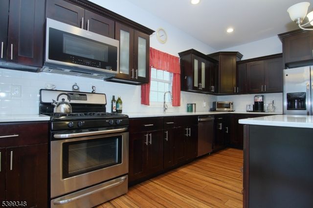 134 Beech St, Woodbridge Twp., NJ 08863