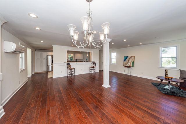 822 5th Avenue, Charleston, SC 29407