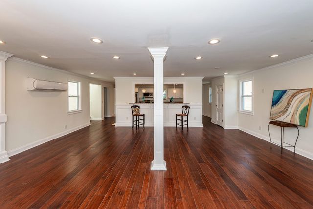 822 5th Avenue, Charleston, SC 29407