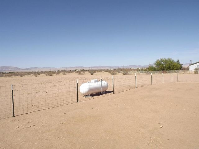 60382 Stearman, Landers, CA 92285