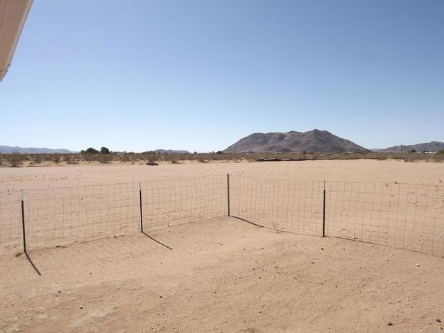 60382 Stearman, Landers, CA 92285