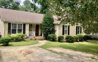 2816 Barwell Road, Raleigh, NC 27610
