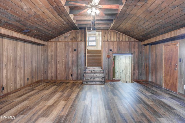 1306 Milligan Highway, Johnson City, TN 37601