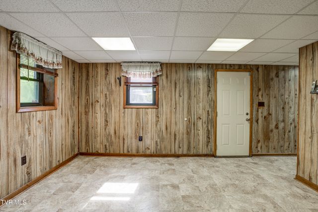 1306 Milligan Highway, Johnson City, TN 37601