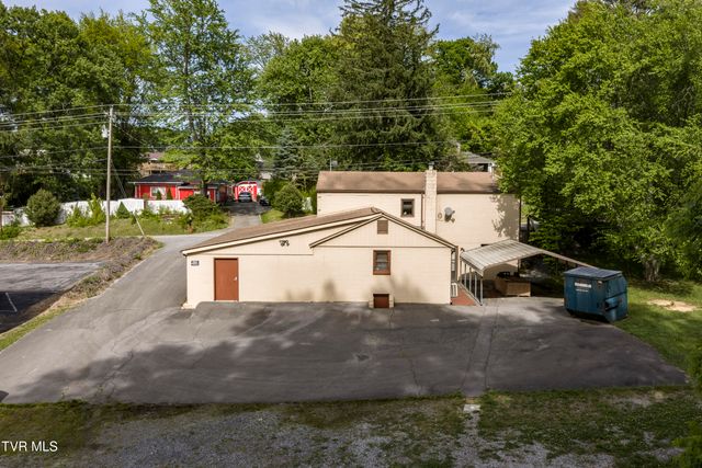 1306 Milligan Highway, Johnson City, TN 37601