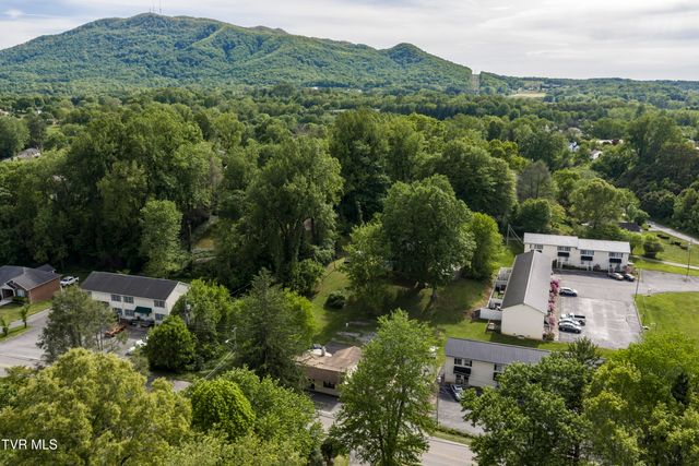 1306 Milligan Highway, Johnson City, TN 37601