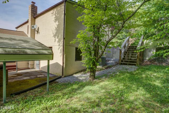 1306 Milligan Highway, Johnson City, TN 37601