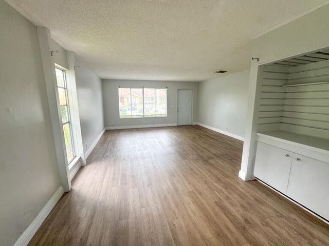 4852 Orleans Court D, West Palm Beach, FL 33415
