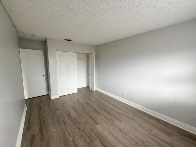 4852 Orleans Court D, West Palm Beach, FL 33415