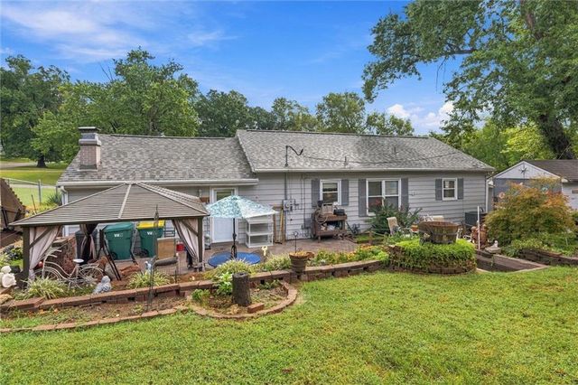 2800 S 24th Street, Kansas City, KS 66106