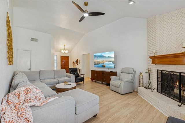 3300 Fairmeadows Lane, Fort Worth, TX 76123