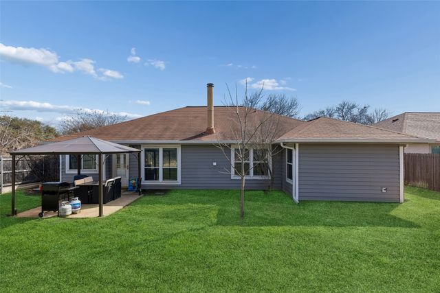 3300 Fairmeadows Lane, Fort Worth, TX 76123