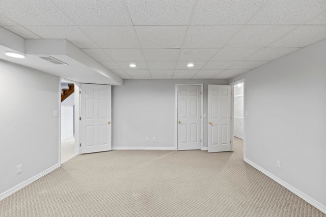 1004 White Oak Drive, El Dorado Springs, MO 64744