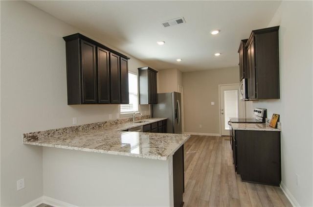 140 Constitution ST, Liberty Hill, TX 78642