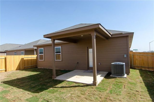 140 Constitution ST, Liberty Hill, TX 78642