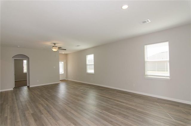 140 Constitution ST, Liberty Hill, TX 78642