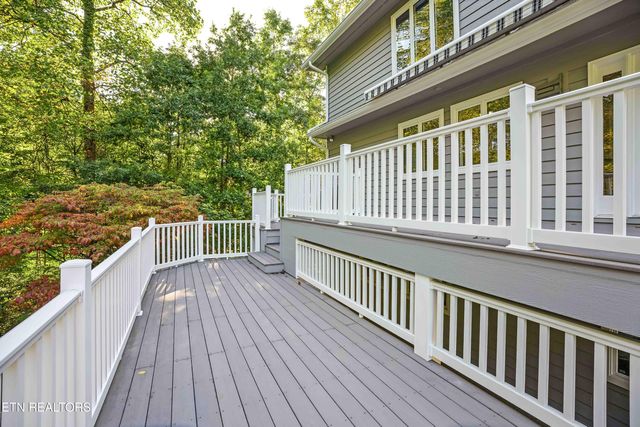 102 Daksi Way, Loudon, TN 37774