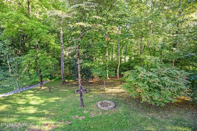 102 Daksi Way, Loudon, TN 37774
