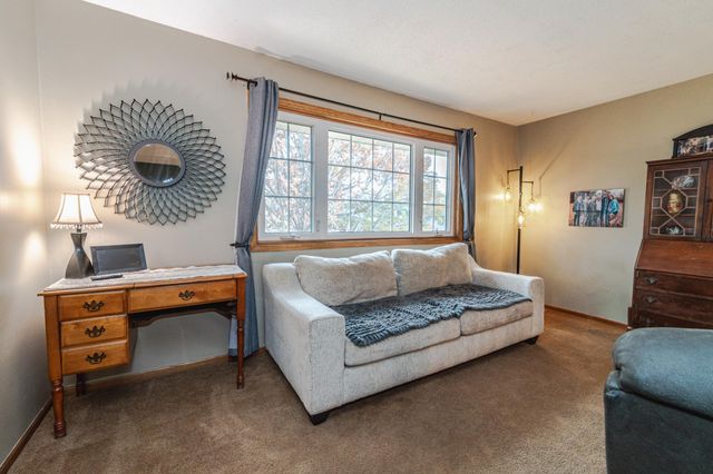 3020 117th Avenue NW, Coon Rapids, MN 55433