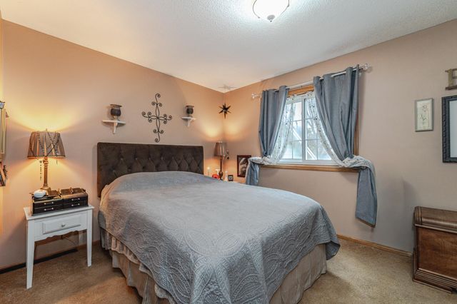 3020 117th Avenue NW, Coon Rapids, MN 55433