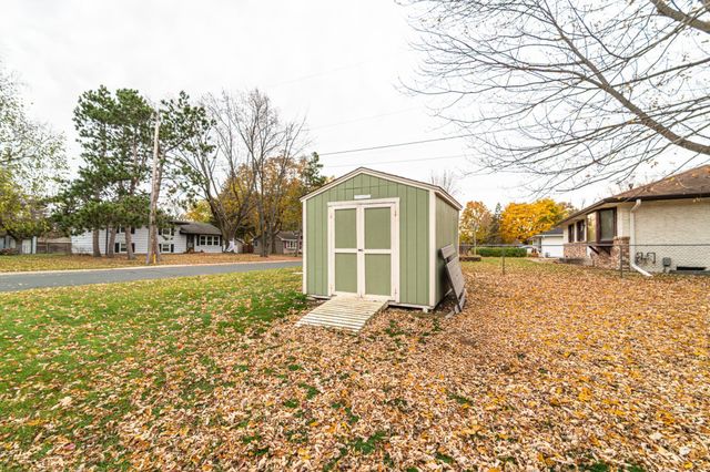 3020 117th Avenue NW, Coon Rapids, MN 55433