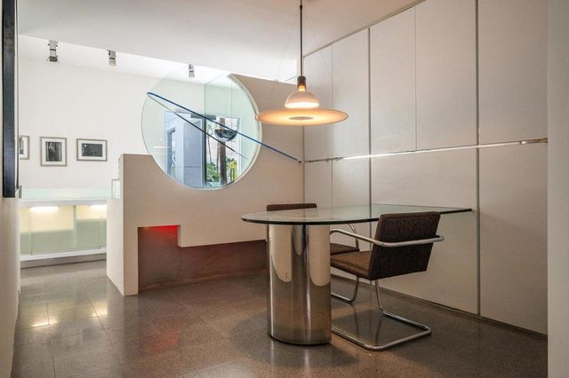 520 W ViA Lola, Palm Springs, CA 92262