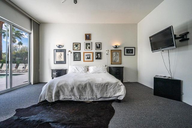 520 W ViA Lola, Palm Springs, CA 92262