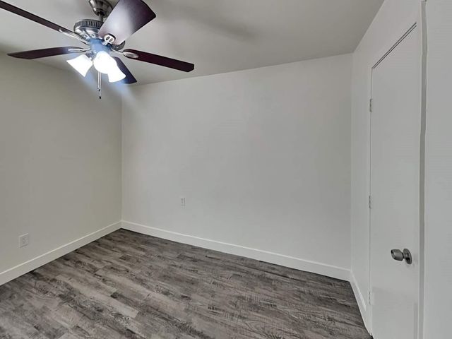 6 Canyon Oak Place, The Woodlands, TX 77380