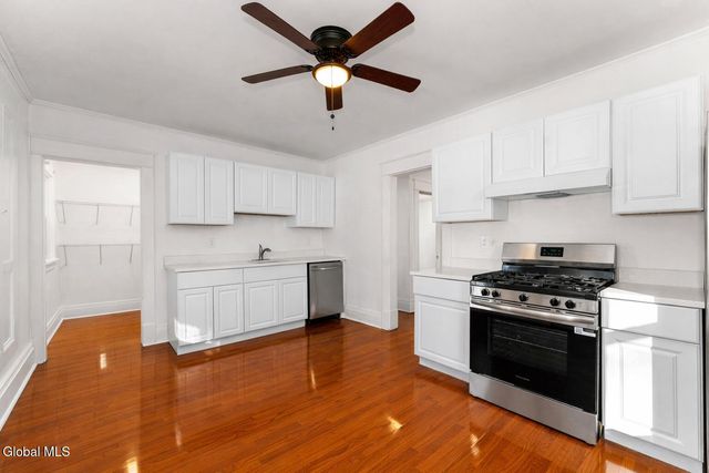 40 Brunswick Road, Troy, NY 12180